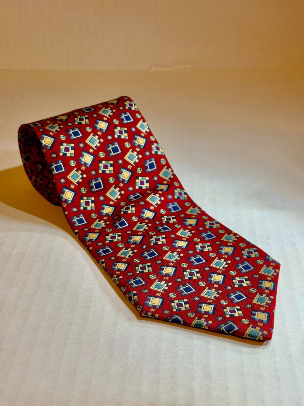 Vintage Christian Dior Monsieur Red Geometric Silk Tie 3.5” x 58”